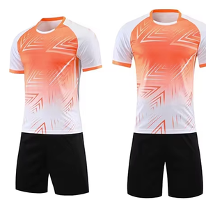 Uniforme de Fútbol en Oferta, 100% Algodón, Secado Rápido, Ligero, Conjunto de Camiseta y Pantalones Cortos, Nombre del Equipo Personalizado, Entrenamiento de Verano - Product Image 1