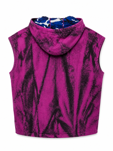 Sudadera con capucha sin mangas, con cremallera, en magenta vibrante y negro, con efecto acid wash y forro de camuflaje. - Product Image 5