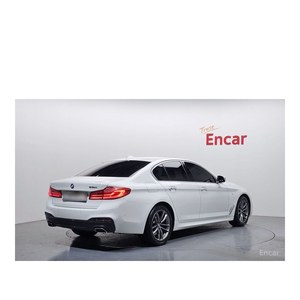 BMW Serie 5 530i M Sport Plus 2019, 98,859 km, Caja de Cambios Automática, Volante a la Izquierda, Asientos de Cuero, Cámara Trasera - Product Image 2