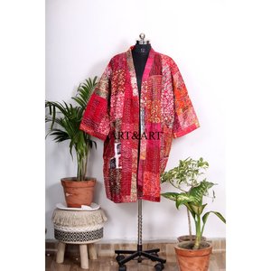 Kimono Kantha hecho a mano con parches de seda, estilo japonés, ropa de playa, estilo bohemio, abrigo de invierno multicolor con cinturón. - Product Image 2