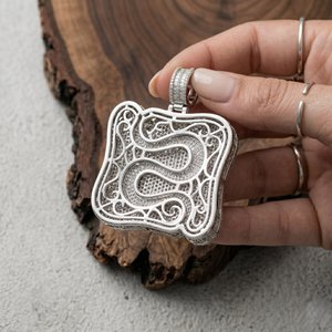 Pendentif initial 3D ondulé Hip Hop en argent 925, personnalisé avec lettres en diamants Moissanite VVS, personnalisations disponibles - Product Image 6