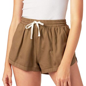 Nouveaux shorts de sport pour femmes, multicolores, taille haute, respirants, en coton/polyester, avec taille élastique et de haute qualité - Product Image 1