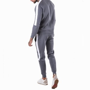 Conjunto Deportivo para Hombre, Cuello Redondo, Gris y Blanco, Sudadera con Rayas Raglán, Pantalones Jogger Ajustados con Puños, 2 Piezas, Venta al Por Mayor - Product Image 6