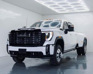 รถ GMC Sierra 3500 HD Denali Ultimate DRW ปี 2025 สภาพใหม่ พร้อมส่ง - Product Image 1