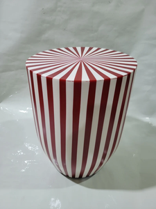 Table d'appoint artisanale à rayures rouges et blanches, Illusion optique Cylindre S - Product Image 4