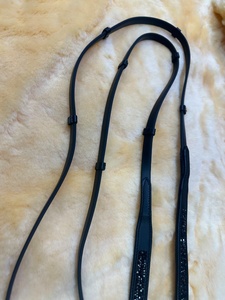 RUB INTERNATIONAL Cordes de laisse en cuir avec détails en cristal, équipement équestre de qualité supérieure pour l'équitation - Product Image 4