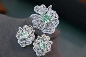 Colgante de anillo con forma de diamante de corte radiante delicado de Zirconia cúbica de Plata de Ley 925 de lujo para mujer dos en uno delicado a la moda - Product Image 1