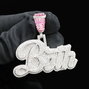 Colgante Vanguardista de Lujo para Hombre, Estilo Hip Hop, Chapado en Oro Rosa, con Diamantes Simulados - Product Image 1