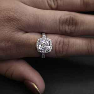 Bague de fiançailles en moissanite taille coussin avec halo de diamants DOPE JEWELLS en acier inoxydable et argent 925, bague élégante, cadeau pour elle - Product Image 6