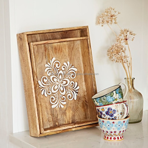 Plateau de service en bois très vendu pour des présentations de table élégantes et une décoration de la maison et du restaurant en provenance d'Inde - Product Image 1