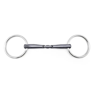 Proveedor de Artículos Ecuestres: Bocado de Titanio con Anillo Suelto y Doble Articulación para Caballos de Competición, Doma y Salto - Product Image 1