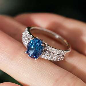 Anillo de Compromiso de Plata de Ley 925 con Tres Hileras de Circonitas Ovaladas de Piedra Azul, Clásico y Moderno, Regalo para Mujer para Bodas, Aniversarios y Fiestas - Product Image 3