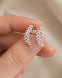 Pendientes de Espina de Pescado |   Pendientes Minimalistas de Plata de Ley 925 con Esqueleto de Pez, Joyería Costera Oceánica - Product Image 6