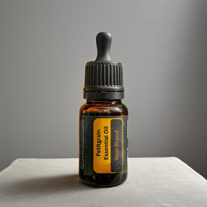 Huile Essentielle de Petitgrain 100% Pure et Huile d'Arbre à Thé Certifiées GMP, Fourniture en Gros à Bas Coût pour l'Industrie Cosmétique, Nourrissante et Éclaircissante (ODM/OEM) - Product Image 4