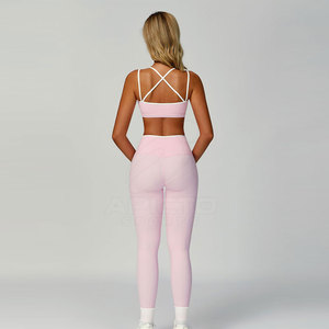 Women Solid Seamless Yoga Set Stylish Stretch Gym Fitness <b>Leggings</b> and <b>Crop</b> Top for Daily Workout and Yoga Quick Dry Breathable - Product Image 4