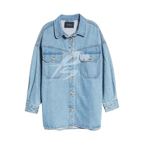Veste en jean en coton bleu clair surdimensionnée pour femme, design et logo personnalisés, taille US, teinte artisanale, avec doublure - Product Image 2