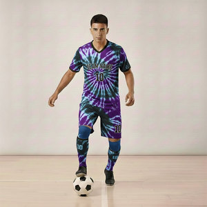 เสื้อฟุตบอลผู้ใหญ่แบบยูนิเซ็กซ์ที่ปรับแต่งได้ พิมพ์ลายด้วยความร้อน ผลิตจากโพลีเอสเตอร์ผสม 100% แห้งเร็ว ป้องกันรังสียูวี สำหรับทีมแบบกำหนดเอง - Product Image 1