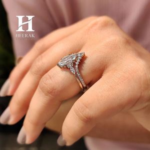 Juego de Anillos de Boda de Lujo con Corte Marquesa, 2 Piezas, Banda de Corona Entrelazada, Oro Amarillo de 10K y 14K, Joyería Personalizada - Product Image 5