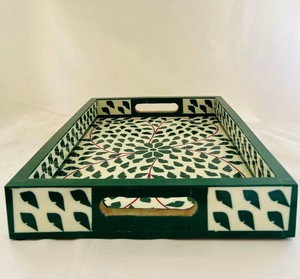 Bandeja Decorativa Artesanal con Incrustaciones para Centro de Mesa, Bandeja Decorativa de Hueso para Mesa de Centro - Product Image 1