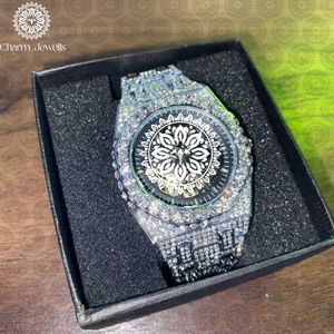 Montre de luxe pour homme Charm_Jewells en acier inoxydable, cadran 43 mm, bracelet en caoutchouc, chronographe, mouvement à quartz, boîtier polygonal - Product Image 4