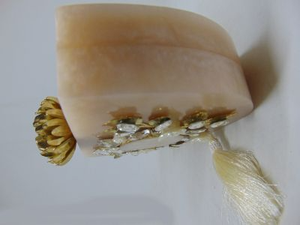 Figurine en résine à texture marbrée, écologique, peinte à la main, forme géométrique personnalisée, pour collection d'accessoires de fête de Noël - Product Image 4