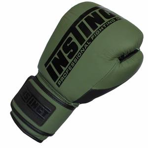 Guantes de Boxeo Duraderos Predator para Entrenamiento, de Cuero Premium, para Adultos, Transpirables, Impermeables, con Logotipo Personalizado y Agarre para el Pulgar - Product Image 3