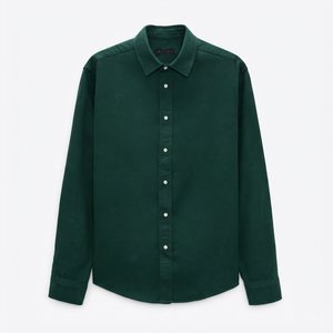 เสื้อเชิ้ตผู้ชายสีเขียวล้วน ผ้าป๊อปลิน แขนยาว ปกคอปก ทรงสมาร์ทแคชชวล สำหรับใส่ในฤดูใบไม้ร่วง - Product Image 1