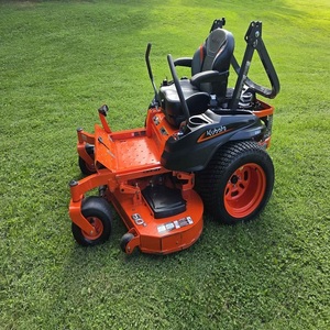 Tondeuse à gazon Kubota Z422 à braquage zéro pour usage commercial, dotée d'un moteur puissant pour une gestion professionnelle des pelouses - Product Image 3