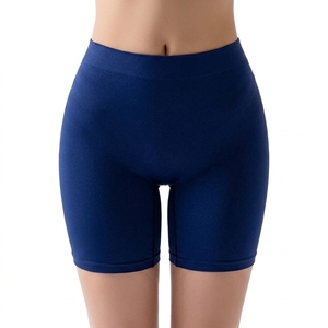 Shorts de cycliste sans couture en coton délavé coloré pour femmes, taille haute élastique, style décontracté, vente en gros - Product Image 3