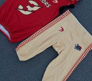 Maillot de football américain personnalisé respirant à séchage rapide pour l'entraînement et les matchs, uniforme de sport pour adultes et jeunes, vêtements de sport d'équipe OEM ODM en gros - Product Image 4