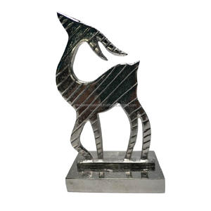 Escultura decorativa de aluminio con acabado de níquel para decoración del hogar Escultura de metal Artículos de regalo de Diwali - Product Image 6