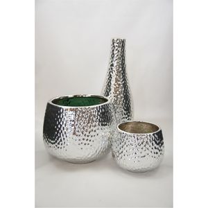 Elegante Florero de Aluminio con Aspecto de Metal Martillado - Florero Decorativo Plateado para Mesa, Ideal para Decoración Moderna del Hogar y Eventos - Product Image 1