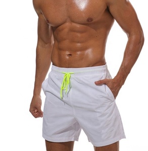 Pantalones cortos informales con logotipo personalizado para hombre, Shorts transpirables e impermeables para correr en la playa - Product Image 1