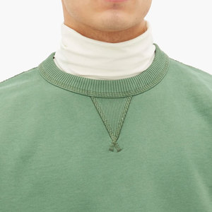 Manufacturer's High Fashionable Men's <b>Sweatshirts</b> for Winter Street Wear with Embossed Printing and Embroidered Techniques - Product Image 2