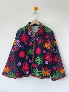 Chaqueta de Terciopelo 100% Algodón para Mujer, Estilo Suzani, Bordada a Mano con Diseño Floral, Reversible, Cierre Abierto, Estilo Étnico Bohemio - Product Image 3
