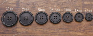 Botón de cuerno Real de Búfalo de calidad superior para Botón de cuerno de traje Personalización al por mayor Botón de cuerno de alta calidad de 4 agujeros de la India - Product Image 6
