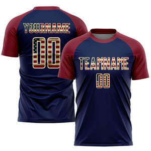 เสื้อฟุตบอลซับลิเมชั่นแบบกำหนดเองสำหรับผู้ชาย สีดำ-ส้ม ลายแตก ระบายเหงื่อได้ดี แขนสั้น ทรงแอธเลติก พร้อมชื่อทีมและหมายเลข - Product Image 4