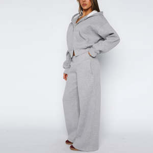 Conjuntos deportivos de alta calidad para mujer con cremallera, 100% algodón, forro polar suave, sudadera corta con cremallera y pantalones deportivos acampanados, conjunto de 2 piezas para damas. - Product Image 5