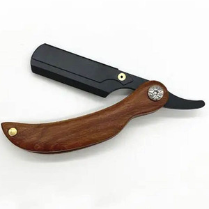 Navaja de Afeitar de Acero Inoxidable con Mango de Madera, Logotipo Personalizado, Instrumentos de Belleza para Peluquería Sialkot - Product Image 6