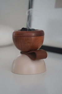 Brûleur d'encens religieux en bois de santal de qualité supérieure – Encens indien – Vente en gros directe d'usine - Product Image 3