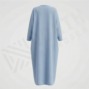 Venta al por mayor: Abaya ligera con cuello en V, elegante y modesta, con mangas de murciélago, de satén brillante y reluciente, vestido musulmán para mujer, ropa de moda islámica al por mayor. - Product Image 2