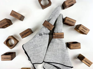 แหวนรองผ้าเช็ดปากไม้ทำมือ ของตกแต่งโต๊ะอาหารระดับพรีเมียม อุปกรณ์เสริมงานแต่งงาน โดย Tradebyd - Product Image 2