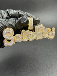 จี้ห้อยคอธีม SoleFly เงินแท้ 925 ชุบคริสตัลประดับเพชรเม็ดเล็ก ตัวอักษรประดับ จี้ห้อยคอผู้ชาย สไตล์ฮิปฮอป ของขวัญเครื่องประดับ - Product Image 6