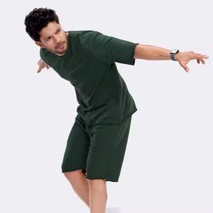 Ensemble de vêtements pour homme tendance en 2 pièces, t-shirt et short respirants pour la course à pied, manches courtes, coton, ensemble de shorts d'été pour homme - Product Image 3