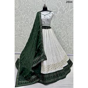 Nupcial Indio Desgaste Terciopelo Colecciones Para Novia Con Zarkhan Trabajo Por Fabzone - Product Image 4