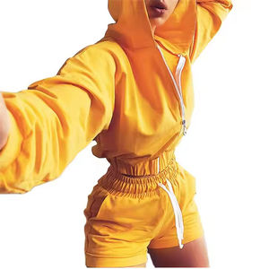 Ensemble décontracté 2 pièces pour femme, brodé uni, avec short de motard, sweat à capuche zippé et crop top, en polyester/coton, idéal pour l'été - Product Image 6