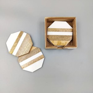 Ensemble de sous-verres carrés en résine géométrique moderne avec boîte de rangement, tapis antidérapants pour la décoration de table - Product Image 6