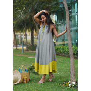 เดรสแม็กซี่ไซส์เดียวแบบซันคิสเซด - Product Image 4