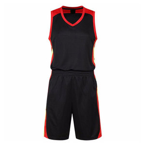 Ensemble short et maillot de basketball personnalisé avec logo, respirant, séchage rapide, vêtements de sport haute performance, tenue d'équipe, vente en gros pour hommes - Product Image 3