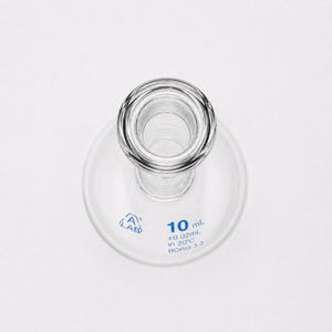 Flacon volumétrique PrecisionPro 10 ml avec bouchon en verre interchangeable, verrerie de laboratoire en borosilicate résistant à la chaleur - Product Image 6